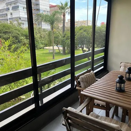 Apartman Neptuno Playa De San Juan Pool, Parking, Wifi